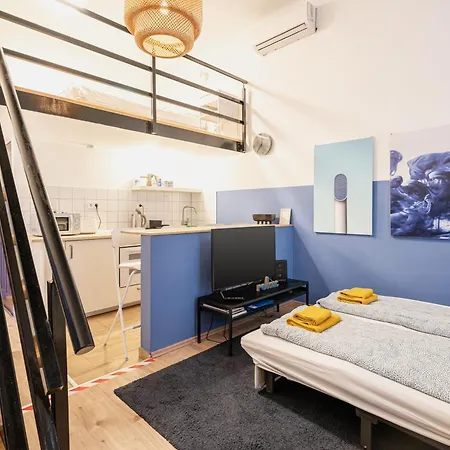 Apartmán Cosy In Party District W41 Blue *